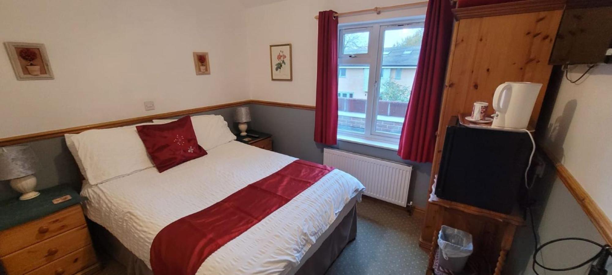 Alington House Bed & Breakfast CBG Екстериор снимка